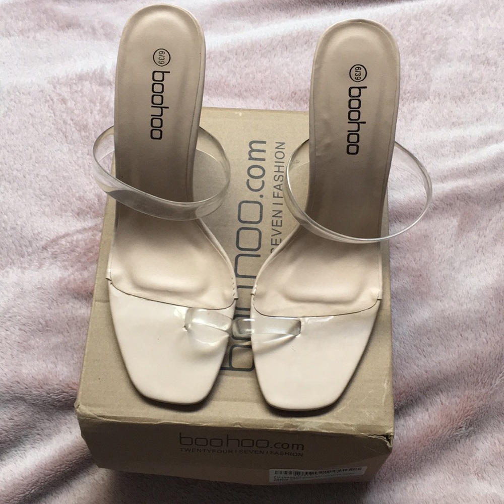 New Boohoo nude heels